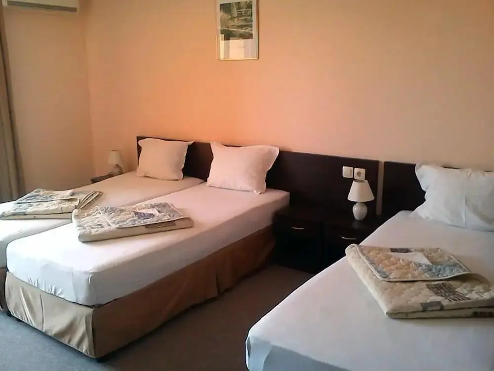 Созополь: Family Hotel Kandrovi