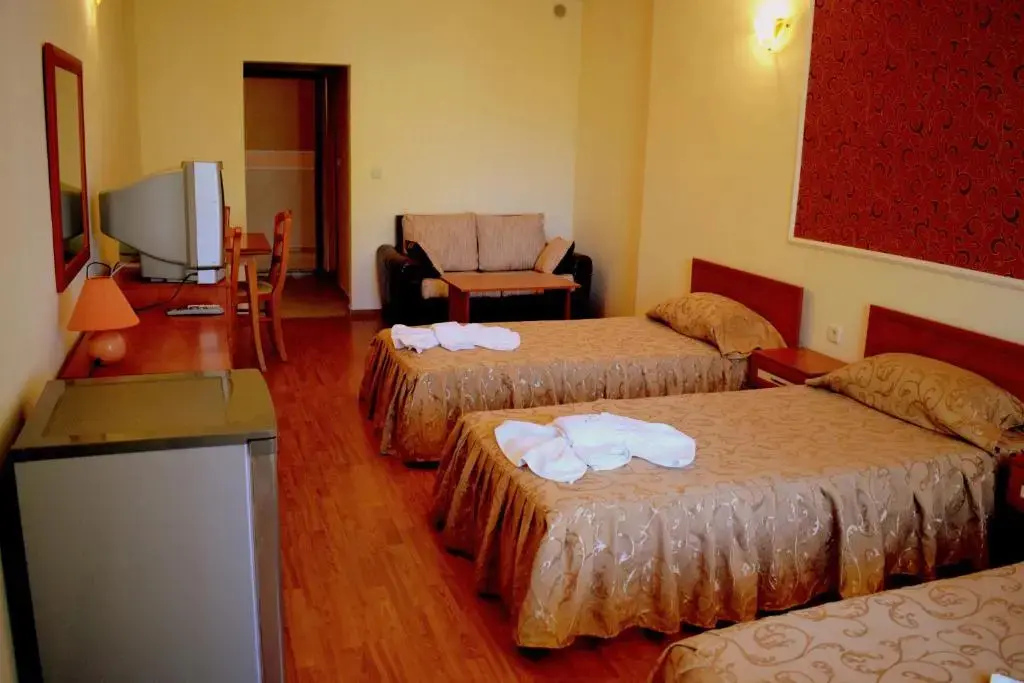 Солнечный берег: Ryor Hotel