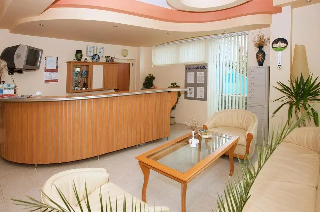 Несебр: Hotel Sofia Beach