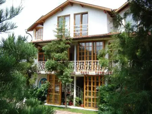 София: Park Hotel Amfora