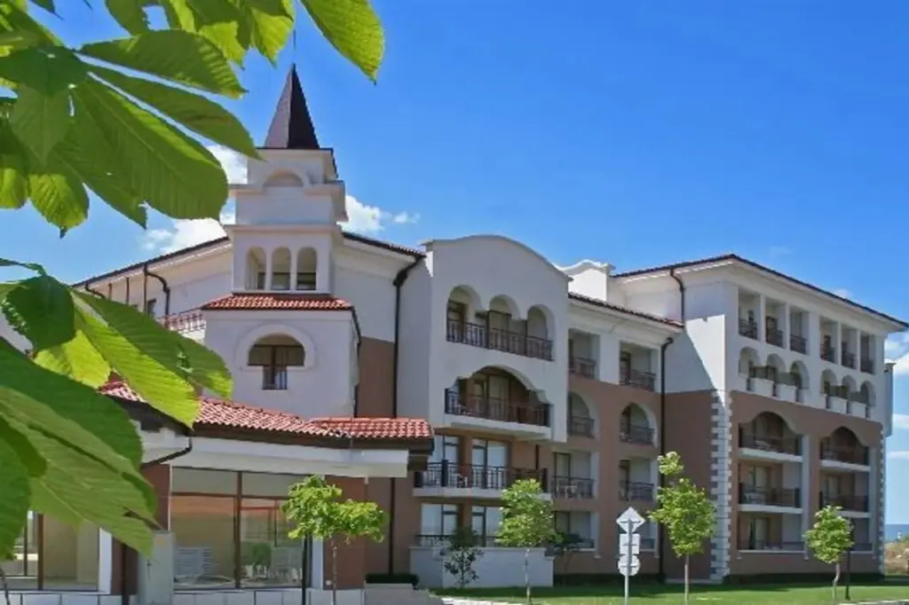 Равда: Sunrise Club Apart Hotel