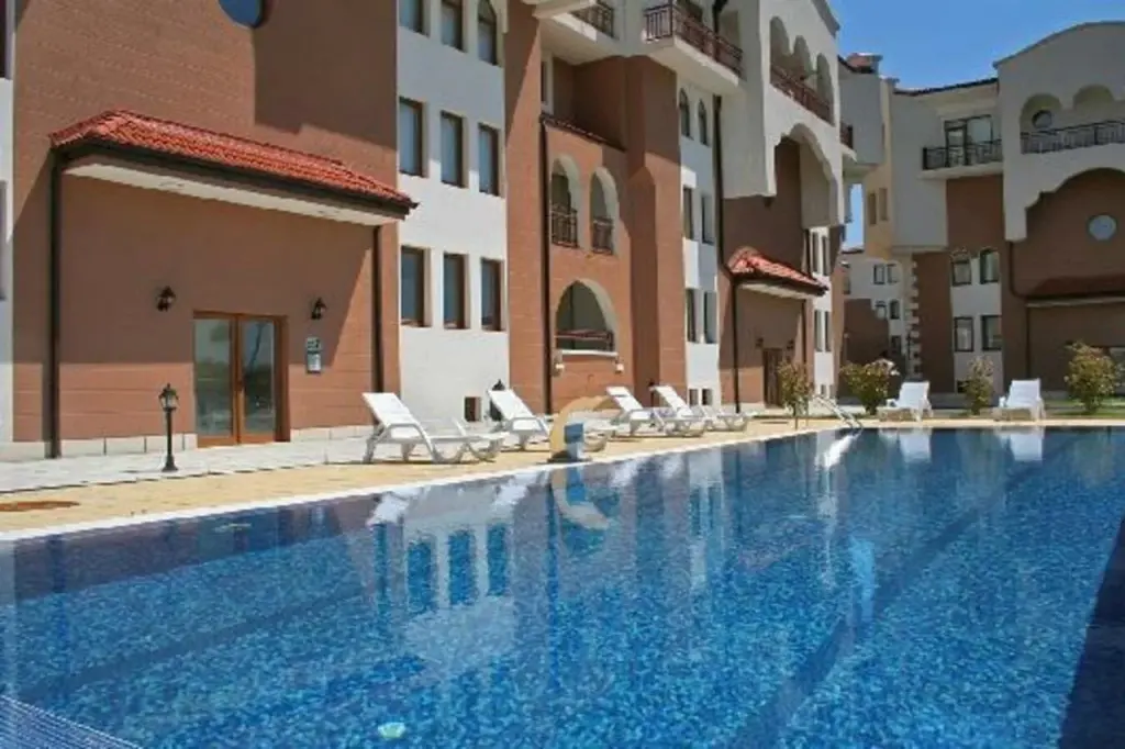 Равда: Sunrise Club Apart Hotel