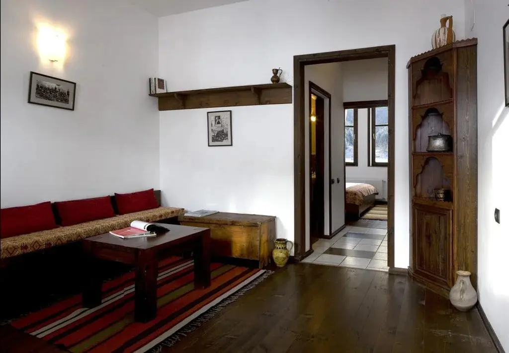 Триград: Family Hotel Arkan Han