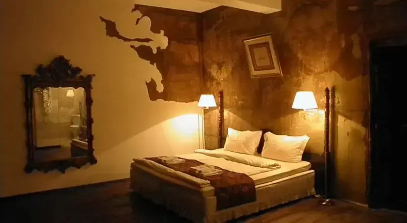 Свиштов: Hotel Pallatium Manastira