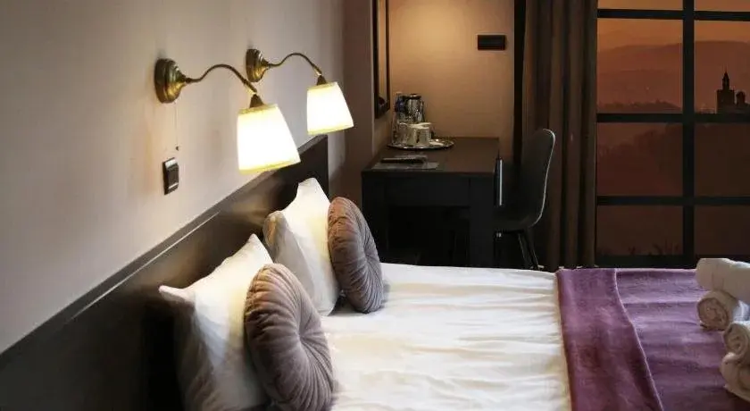 Велико Тырново: Minotel Rashev