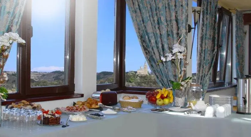 Велико Тырново: Minotel Rashev