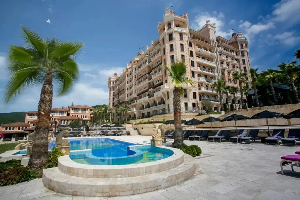 Елените: Royal Castle Design & SPA Hotel