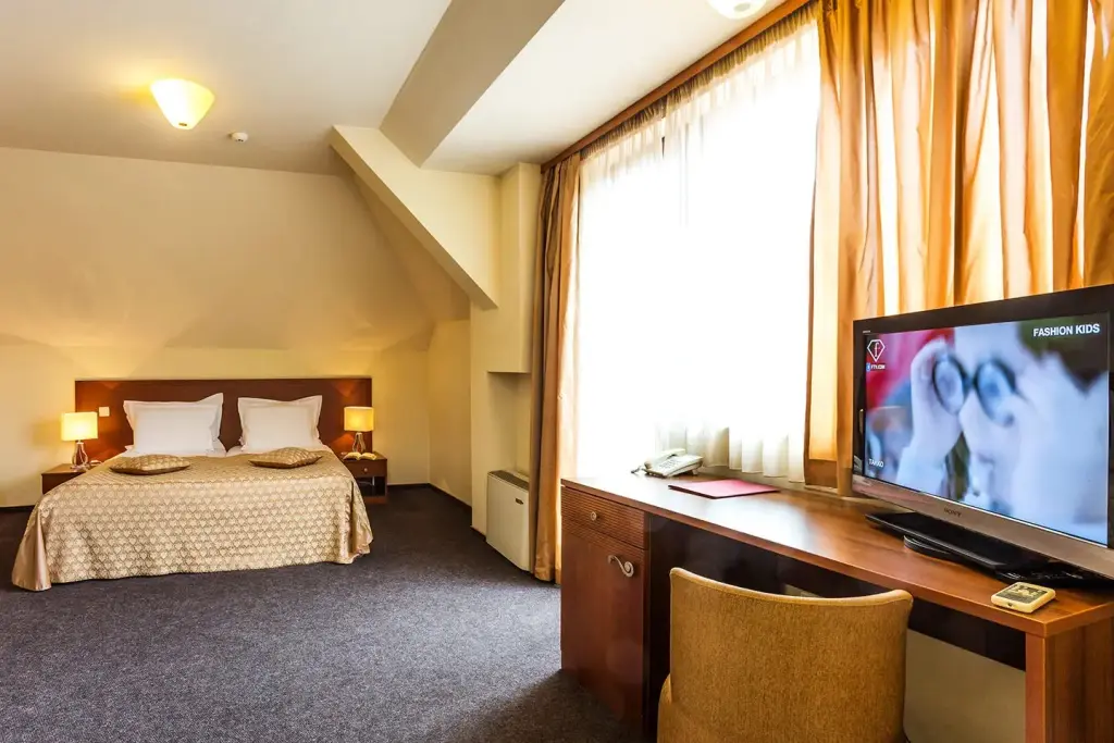 София: Sofia Place Hotel