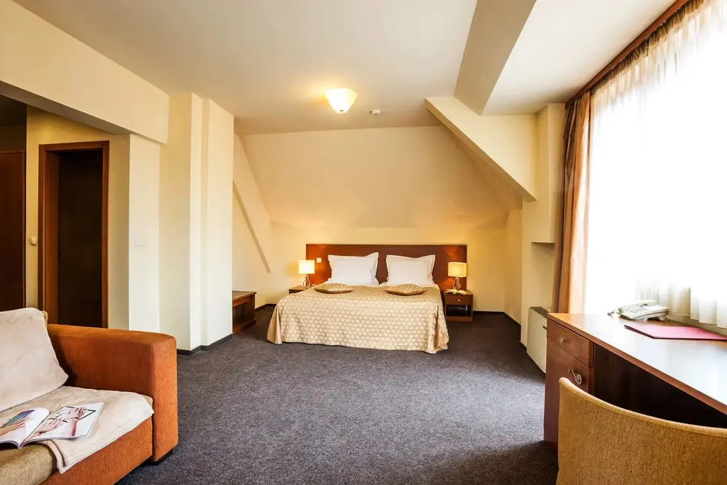 София: Sofia Place Hotel