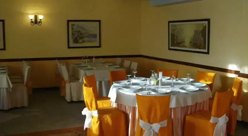 Русе: Hotel Complex Vadis