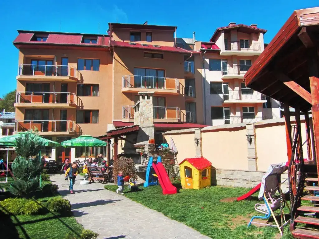Чепеларе: Meteor Family Hotel