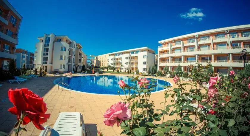 Солнечный берег: Nessebar Fort Club Apartments