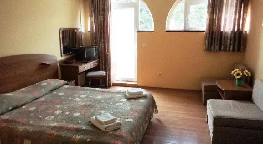 Балчик: Irish Rover Hotel