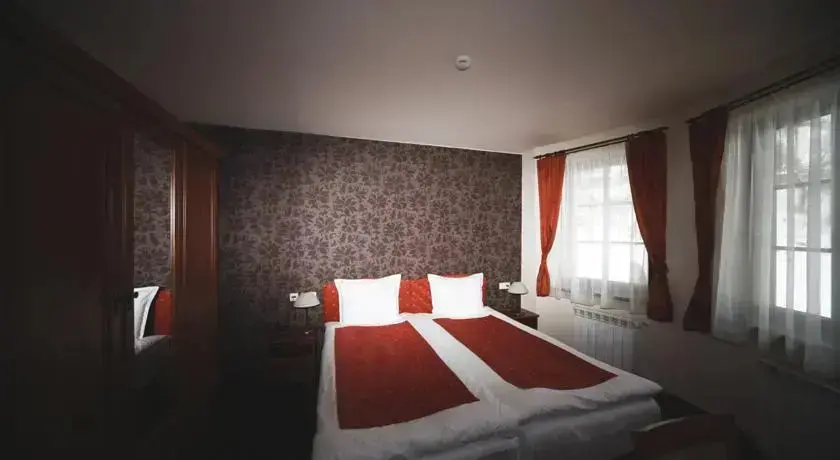 Копривштица: Hotel Hadjiite