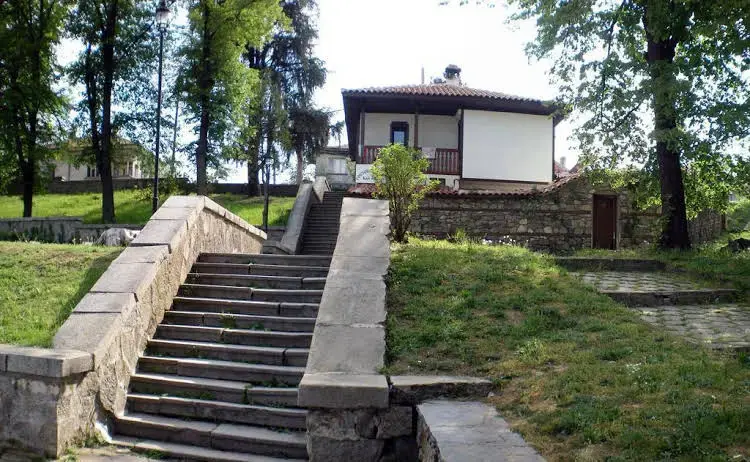 Калофер: Family Hotel George