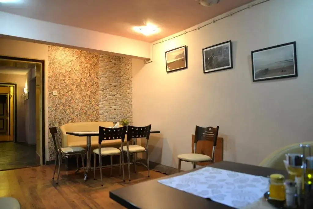 Русе: The English Guest House