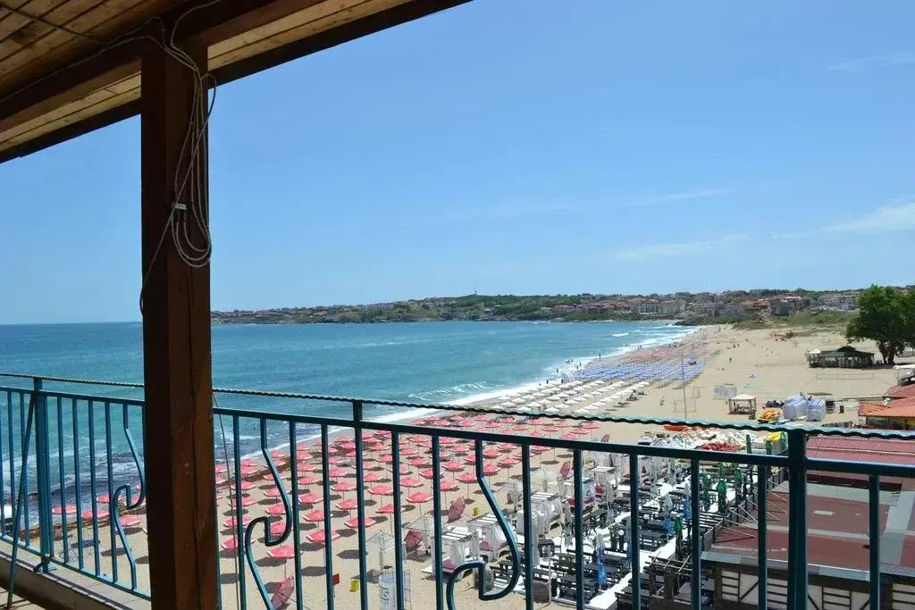 Созополь: Phoenix Family Hotel