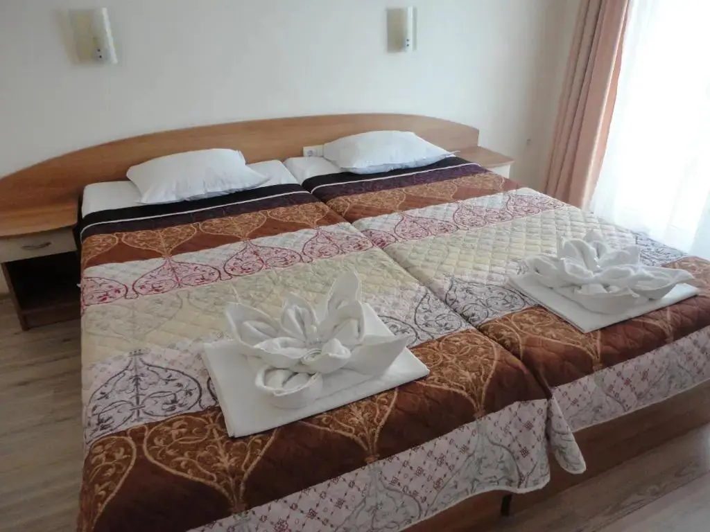 Созополь: Barex Family Hotel