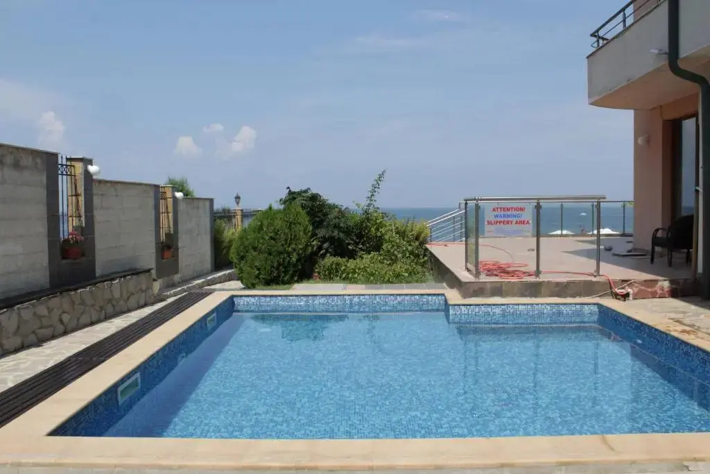 Созополь: Barex Family Hotel