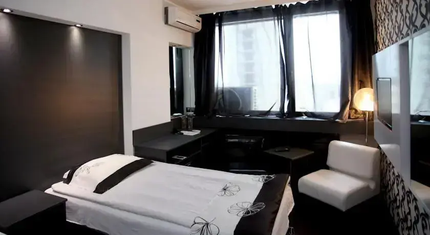 Шумен: Madara Hotel