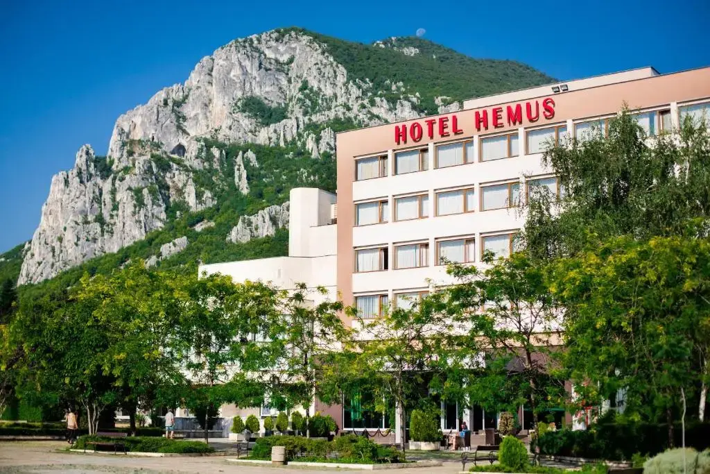 Враца: Hotel Hemus