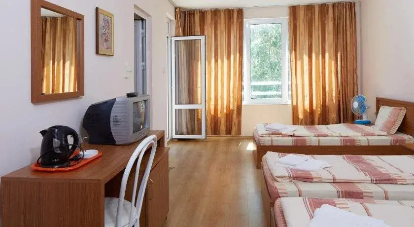 Равда: Guest House Ekaterina
