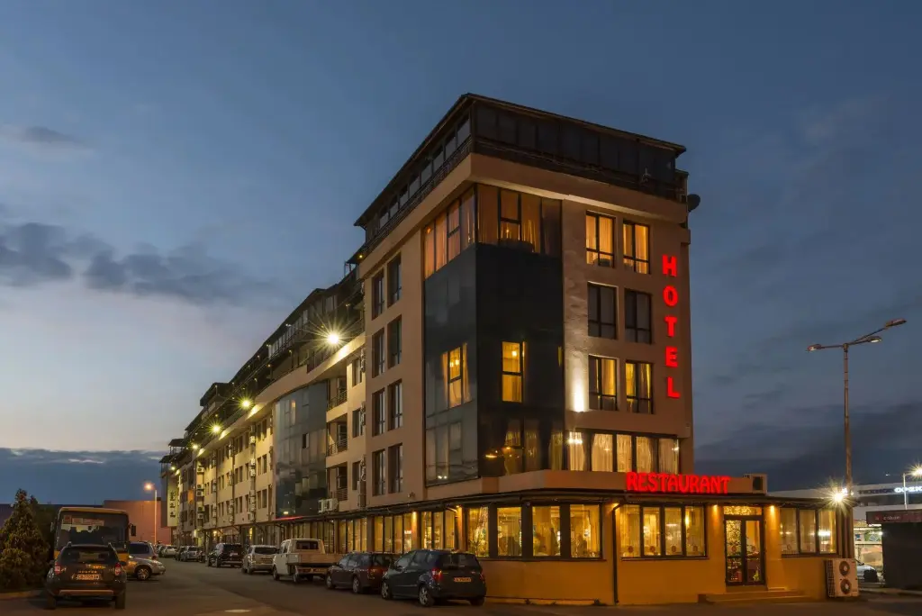 Бургас: Hotel Avenue