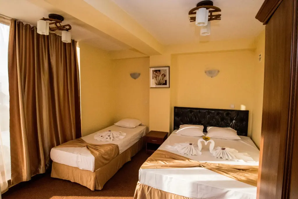 Бургас: Hotel Avenue