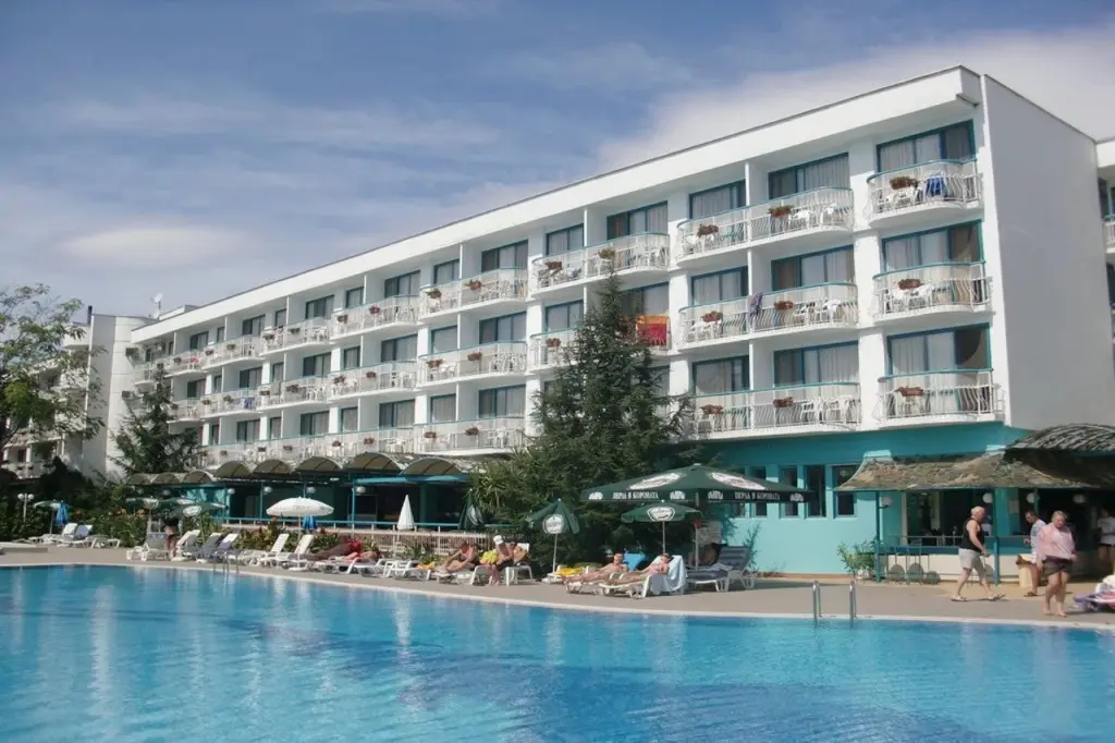 Солнечный берег: Zefir Hotel
