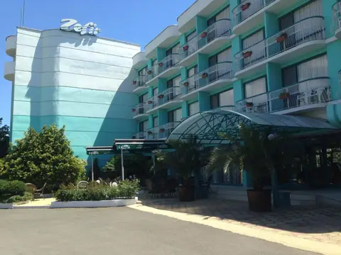 Zefir Hotel — фото 1