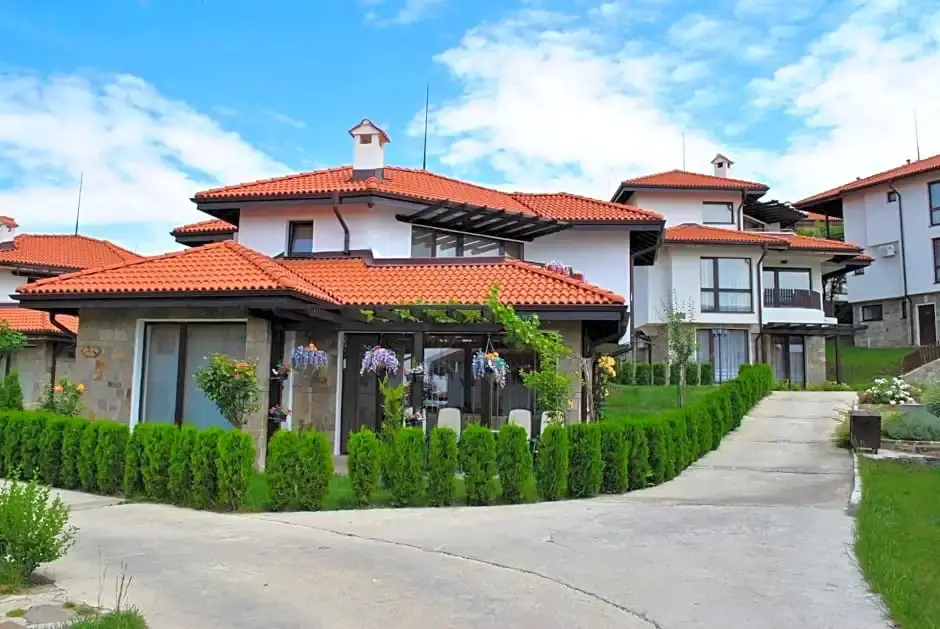 Кошарица: Bay View Villas - Luxury Villas & Apartments