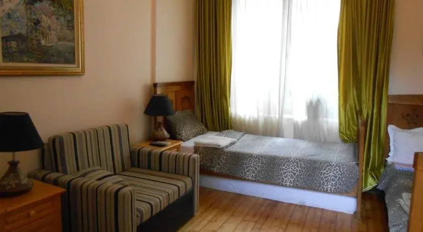 София: Orient Express Hostel