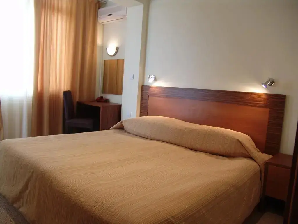 Варна: Hotel Strandzha