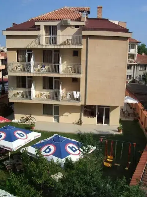 Равда: Vanessa Family Hotel