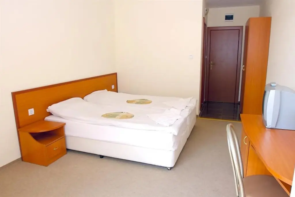 Солнечный берег: Family Hotel Romantic