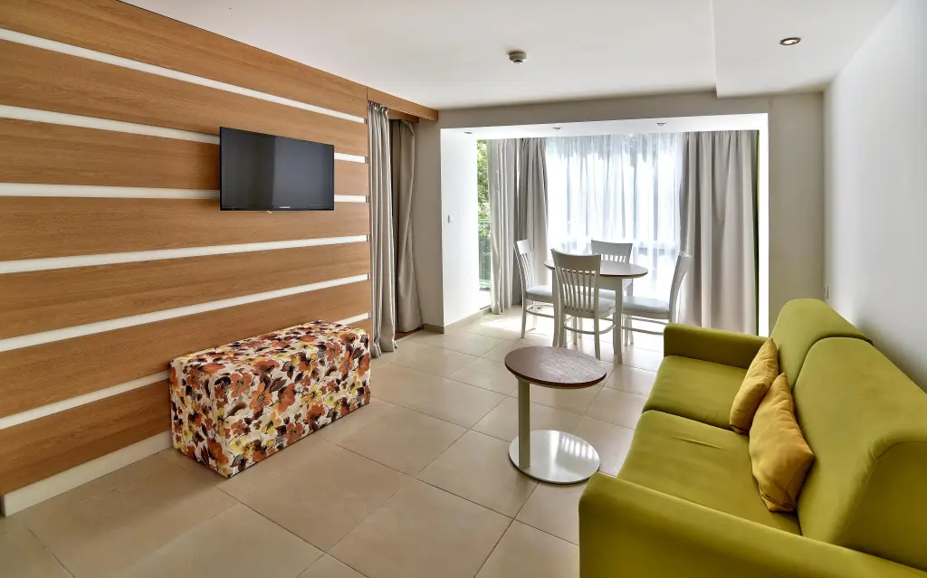 Приморско: Hotel Forest Beach
