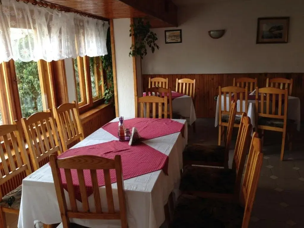 Смолян: Katerina Family Hotel