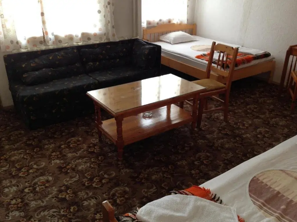 Смолян: Katerina Family Hotel