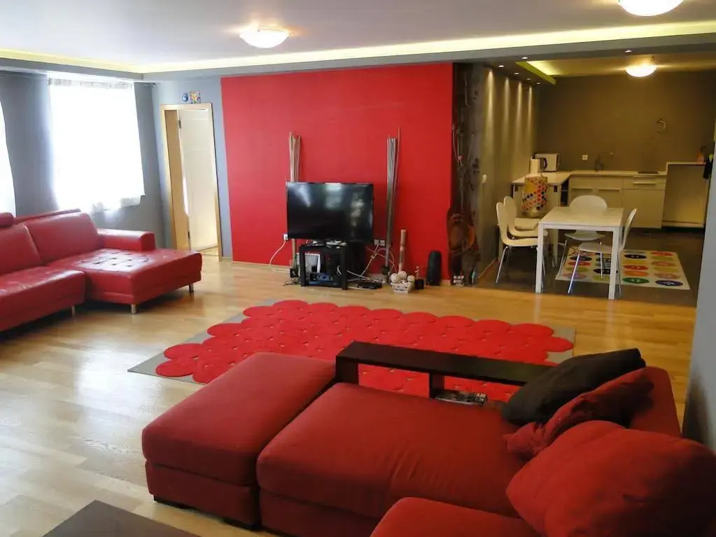 София: Central & South Park Apartments