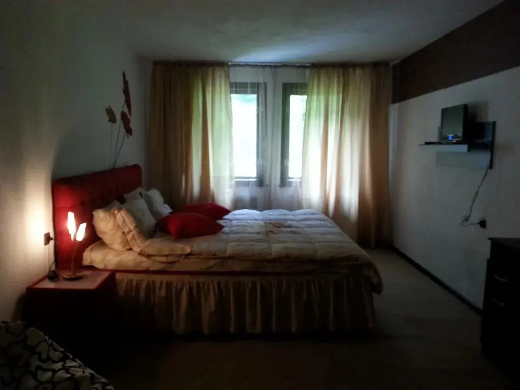 Рилски манастир: Hotel Tzarev Vrah