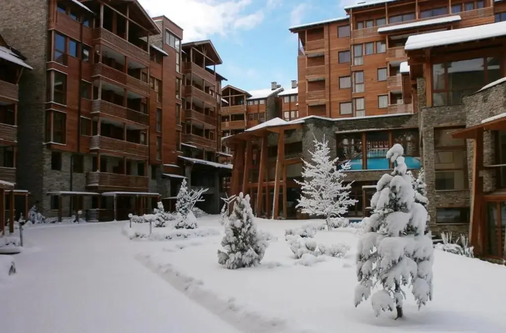 Банско: Saint Ivan Ski Apartments