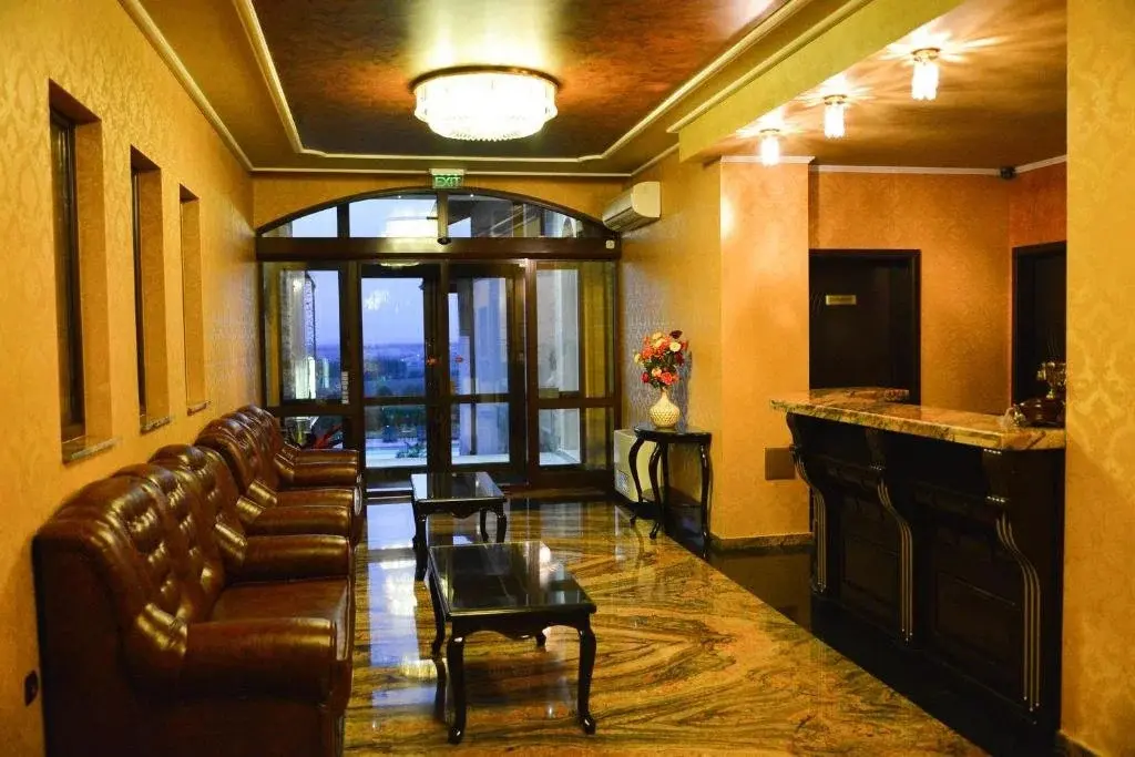 Димитровград: Chateau Hotel Trendafiloff
