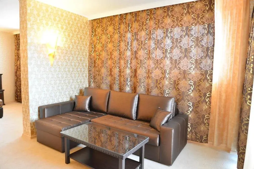 Димитровград: Chateau Hotel Trendafiloff