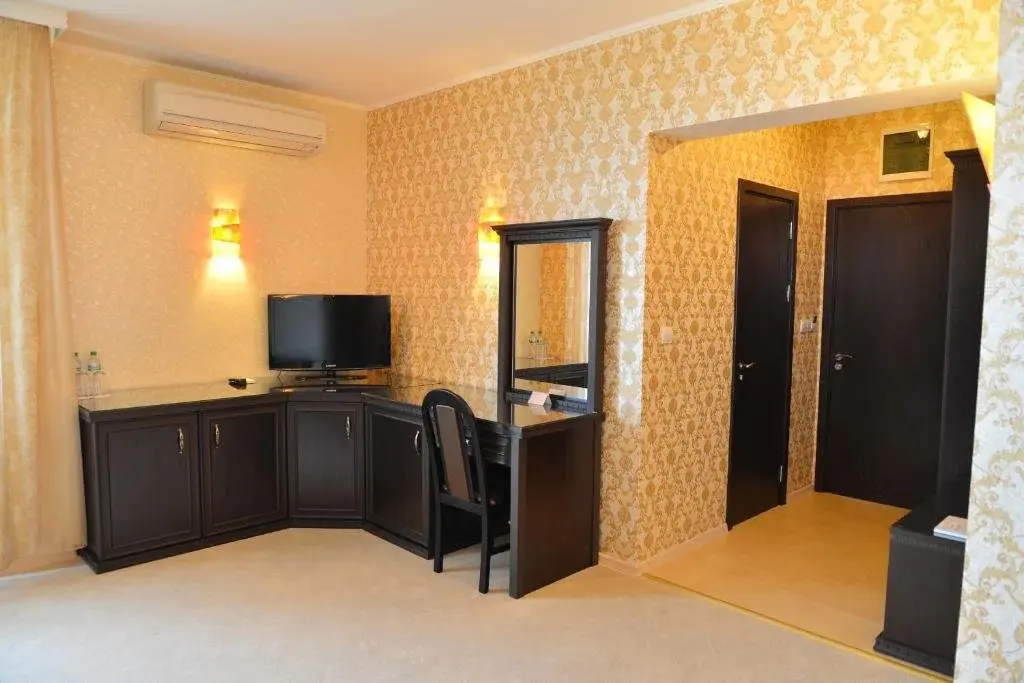Димитровград: Chateau Hotel Trendafiloff