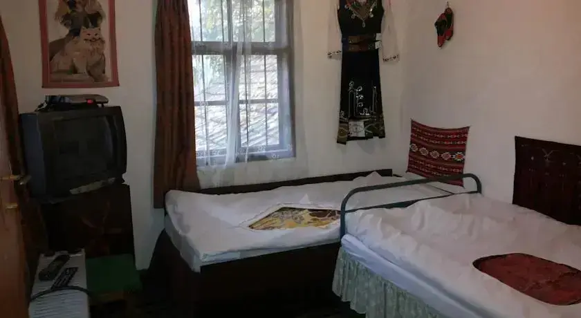 Горна-Оряховица: Guest House Bukovets