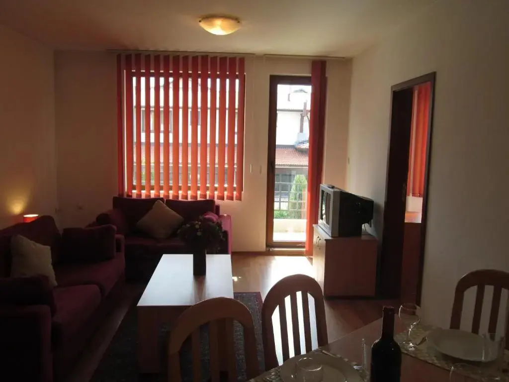 Банско: Edelweiss Park Complex Alexander Services Apartments