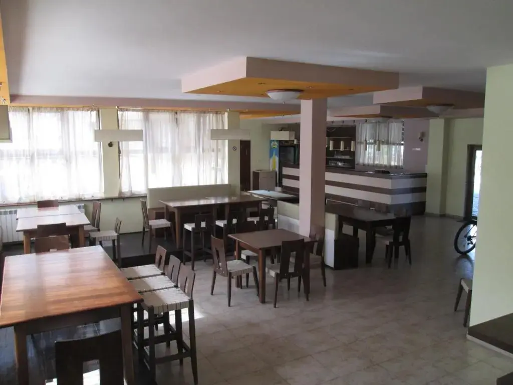 Банско: Edelweiss Park Complex Alexander Services Apartments