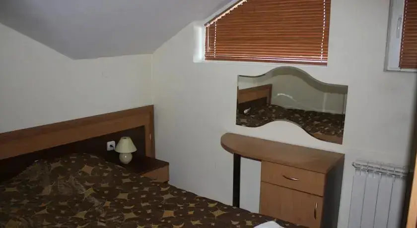Банско: Two-Bedroom Apartment in Bojurland