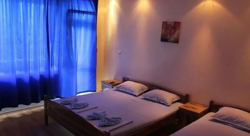 Приморско: Edelvais Guest House