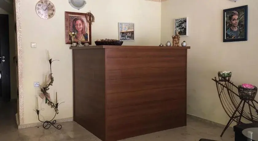 Приморско: Edelvais Guest House
